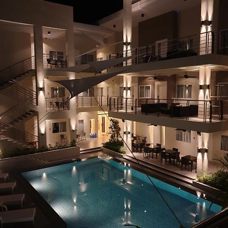 Rovira Suites Dumaguete City Kültér fotó