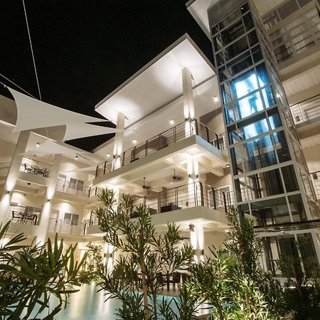 Rovira Suites Dumaguete City Kültér fotó