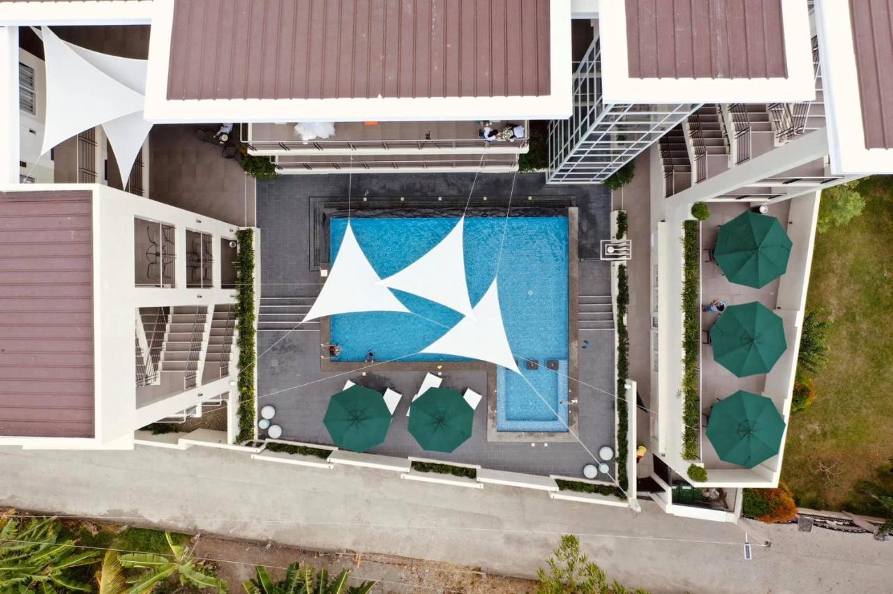 Rovira Suites Dumaguete City Kültér fotó